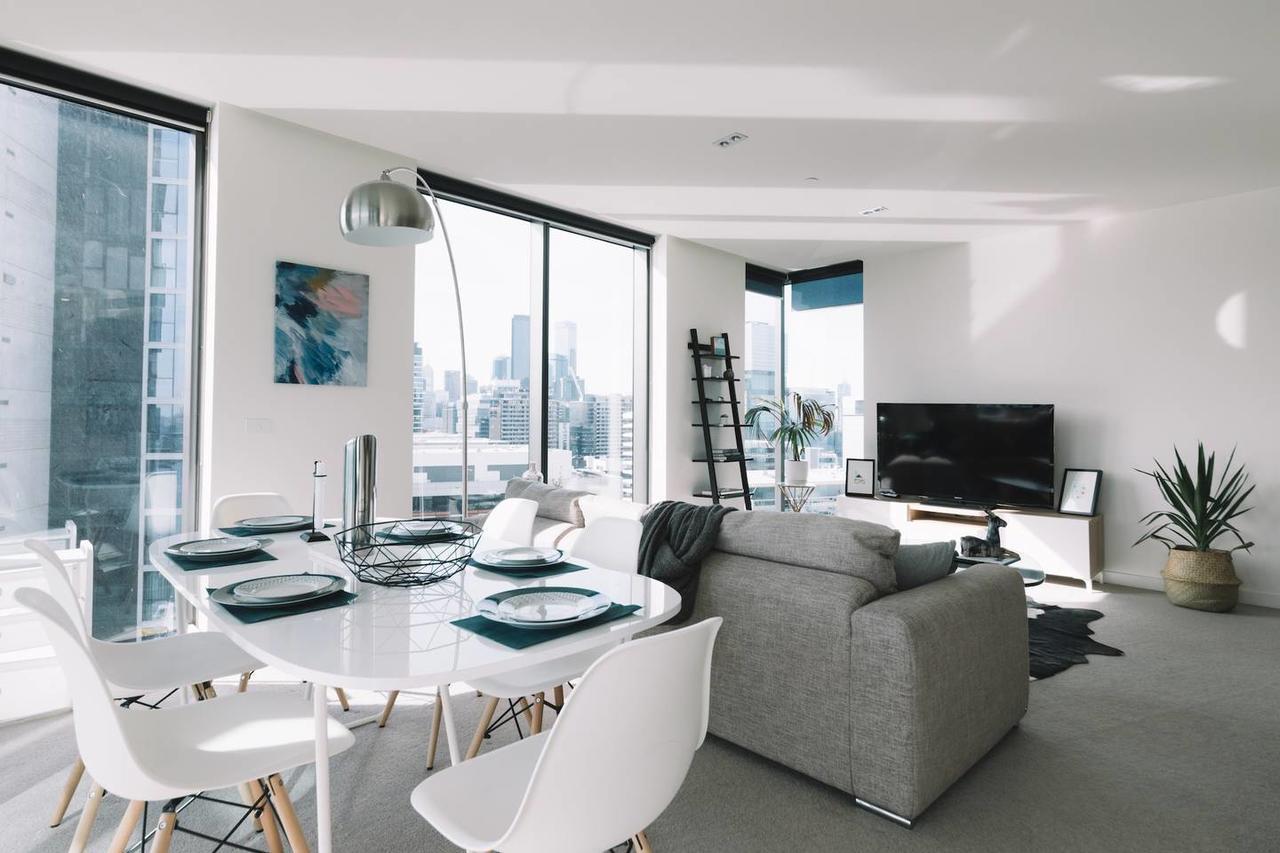 Experience Waterfront Luxury With Views Apartment Мелбърн Екстериор снимка